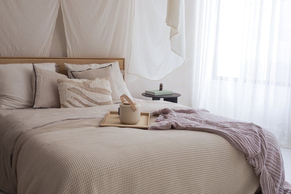 Japandi Bedroom Interior - Bandra by Horizon Classic Interior & Glass Film
